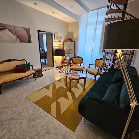 Ciaobari Apartment - Elegant 4 Bedrooms In The Heart Of Old Town Eksteriør billede