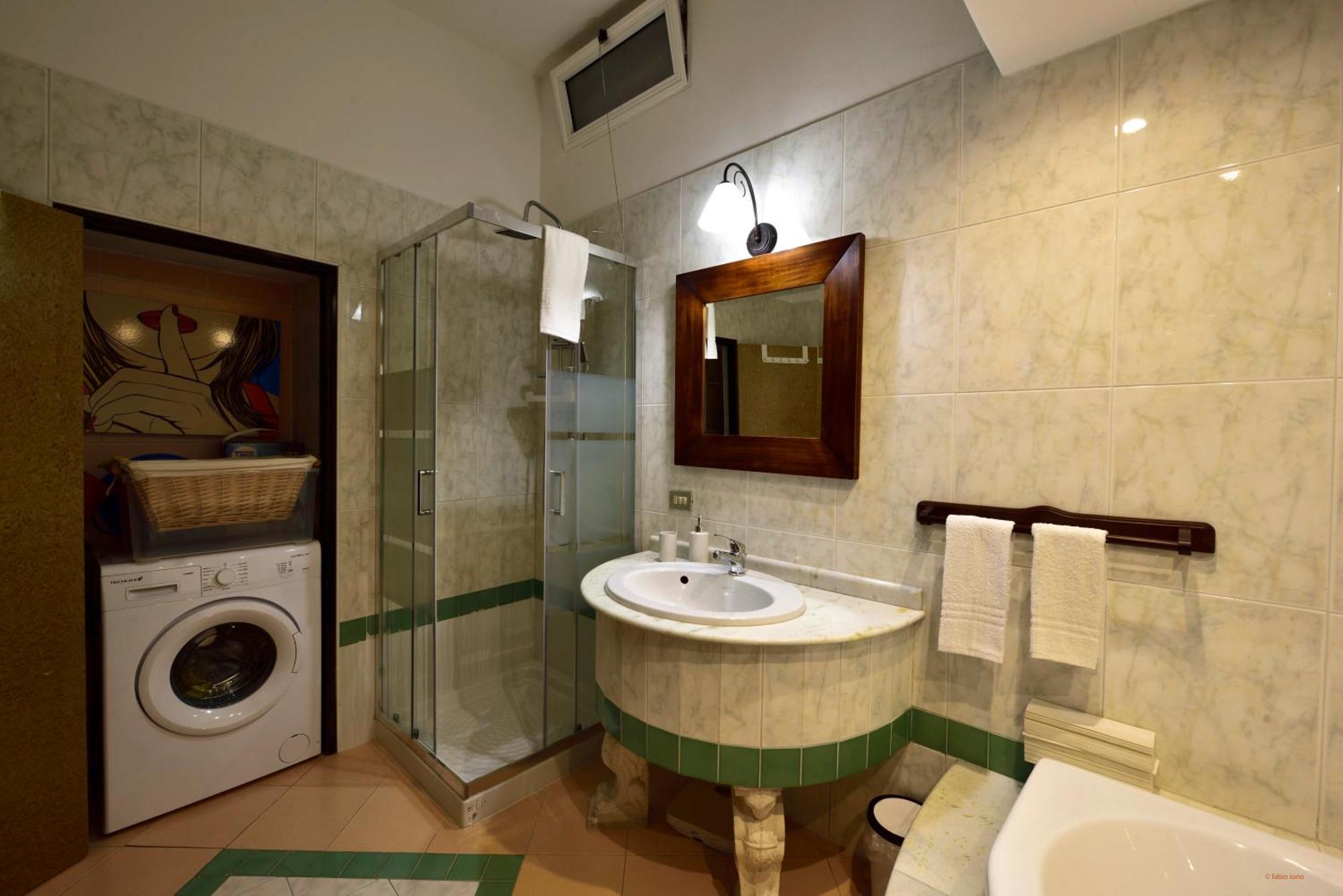 Ciaobari Apartment - Elegant 4 Bedrooms In The Heart Of Old Town Eksteriør billede
